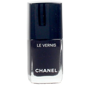 LE VERNIS